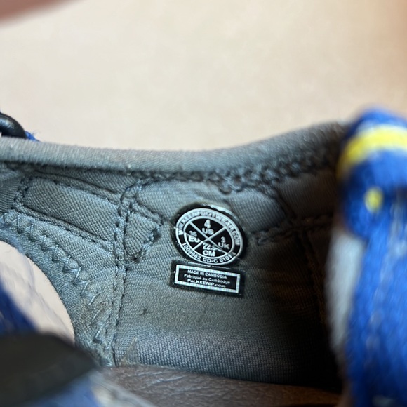 Kids' Keen Newport H2 Sandals - size 4 - Picture 7 of 7